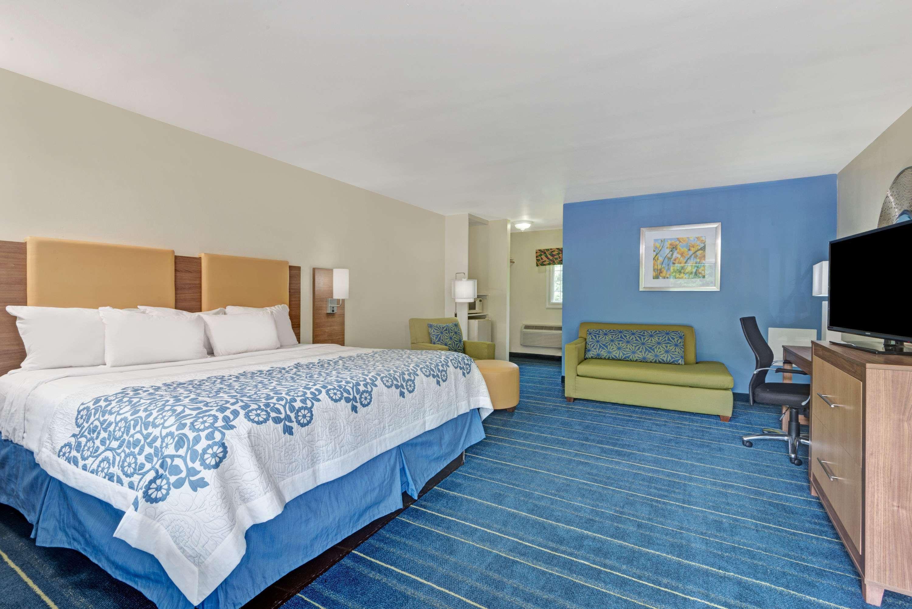 Days Inn By Wyndham Ridgefield Exteriör bild